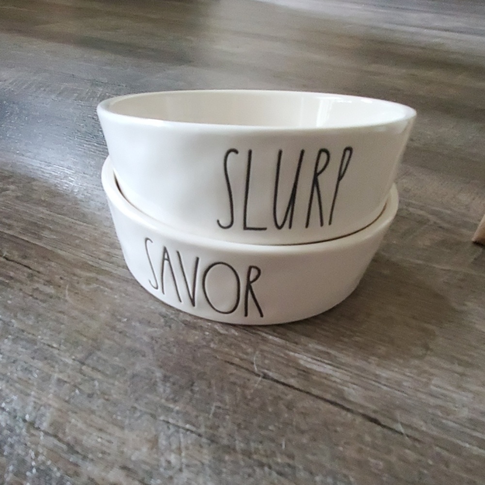 Rae Dunn cat bowls